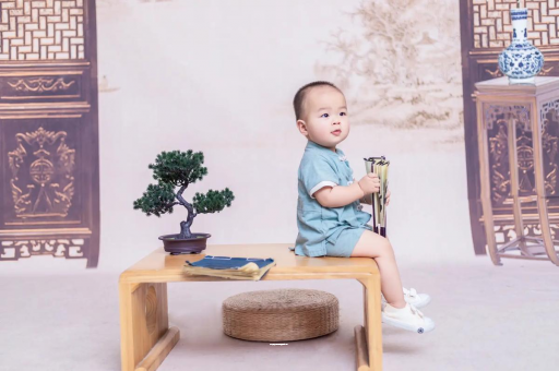 中卫孕妇肚子上的黑线